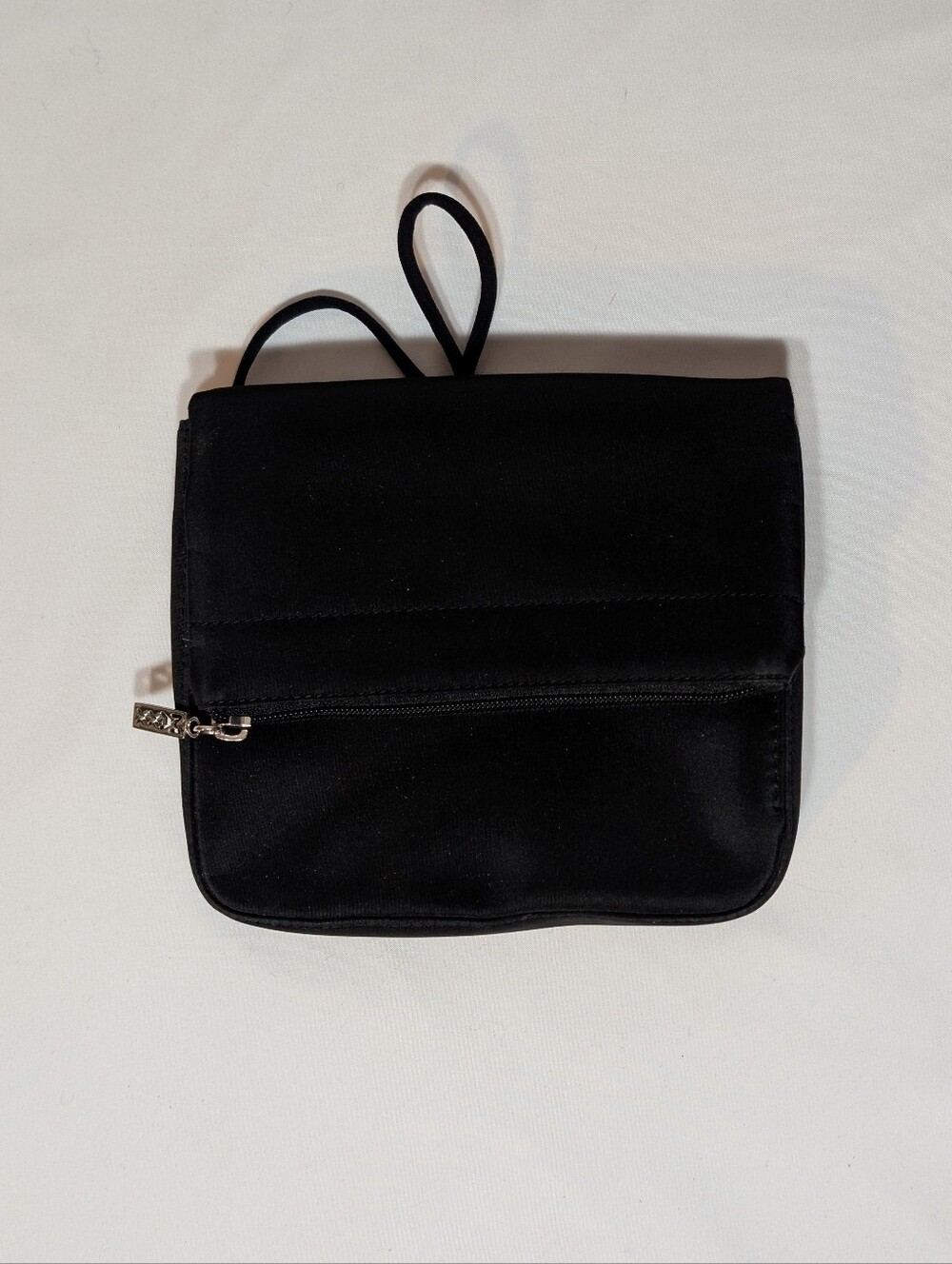 Black Maxx New York Clutch Square Phone Bag Wallet Travel Card Holder Vegan Faux